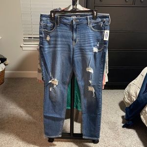 NWT old Navy rockstar super skinny mid rise jeans